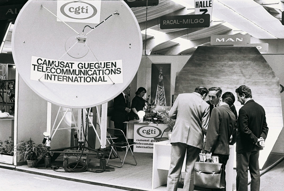 Geneva: Camusat Gueguen Telecommunications International (cgti) stand with a radio relay system