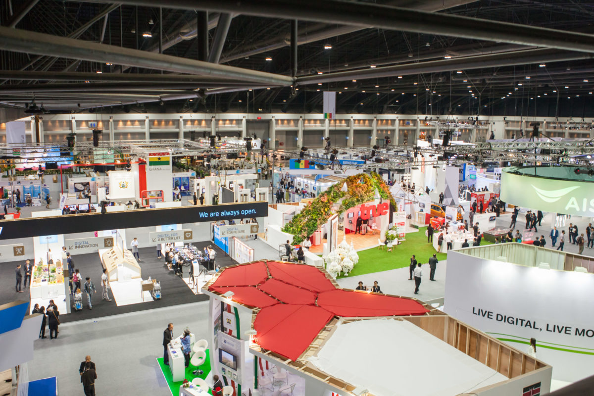 Bangkok: Showfloor @ ITU Telecom World 2016